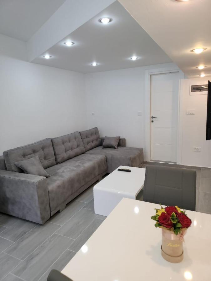 Apartment Diamond -Modern And Lovely Seaside Studio Apartment Kotor Luaran gambar